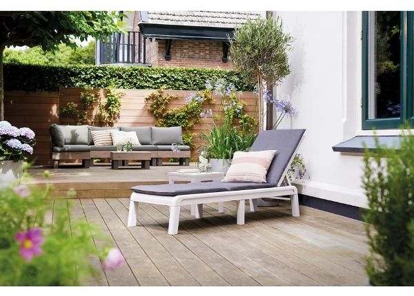 Шезлонг Keter Mallorca с подушкой, белый/светло-серый