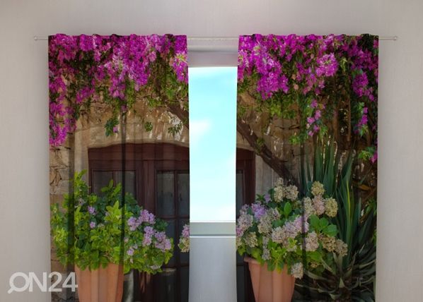 Затемняющая штора Flowers in pots 240x220 cm