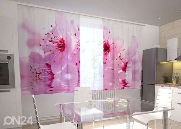Просвечивающая штора Flowers cherry 200x120 см
