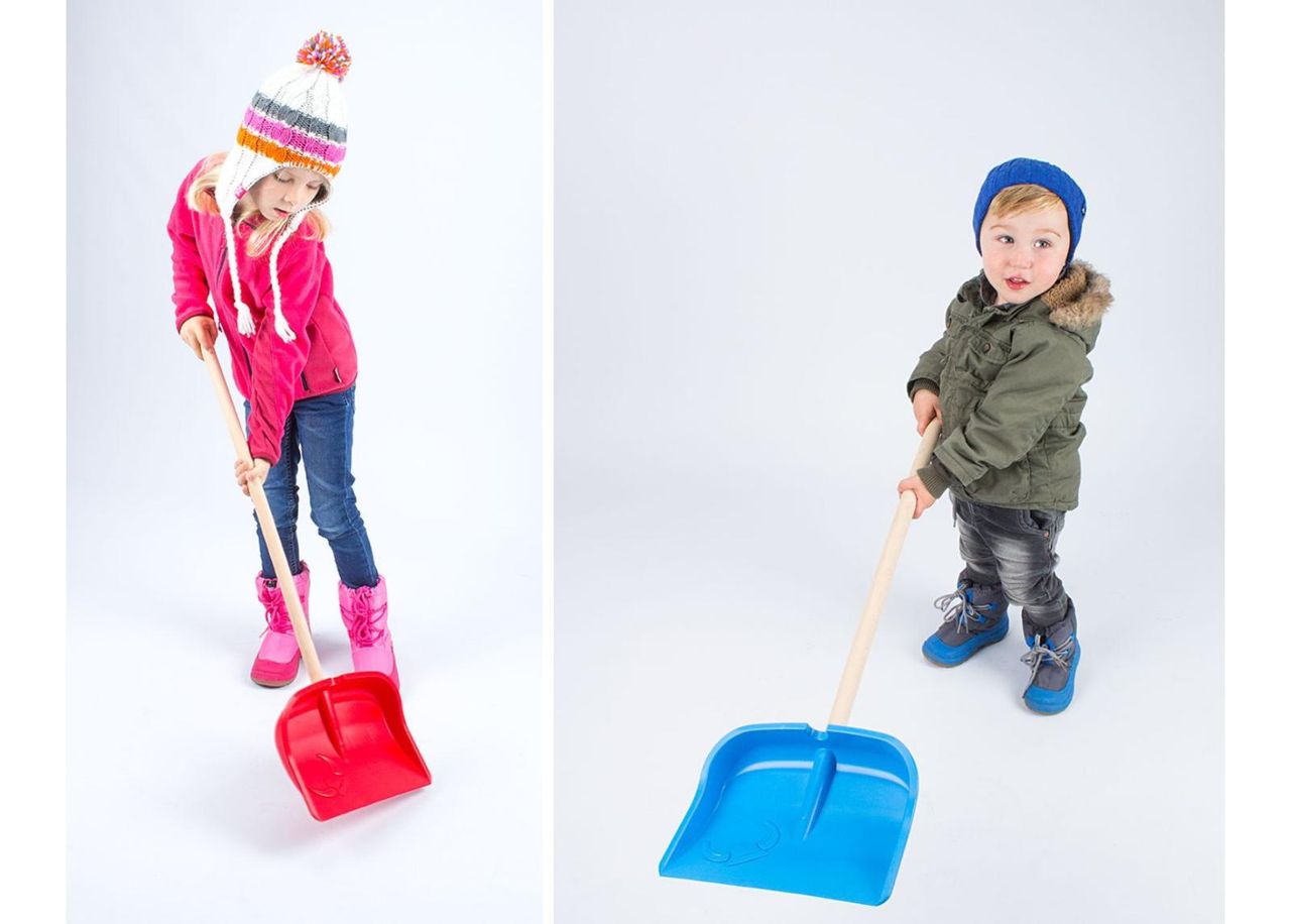 Детская лопата для снега Snow shovel увеличить