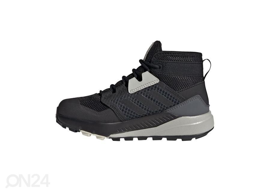 Детская походная обувь Adidas Terrex Trailmaker Mid Rain.Rdy увеличить
