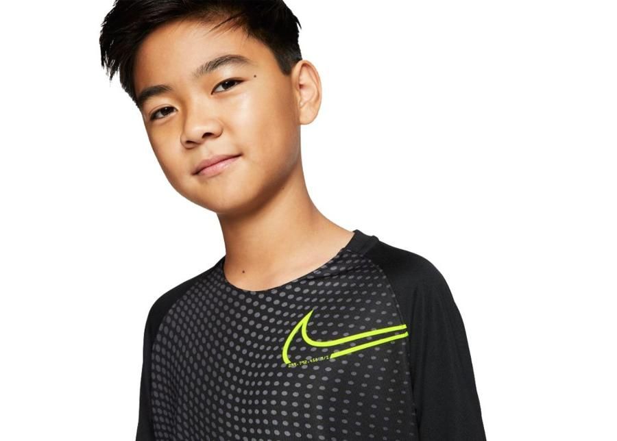 Детская футболка Nike CR7 Dry Top SS Jr CD1076-010 увеличить