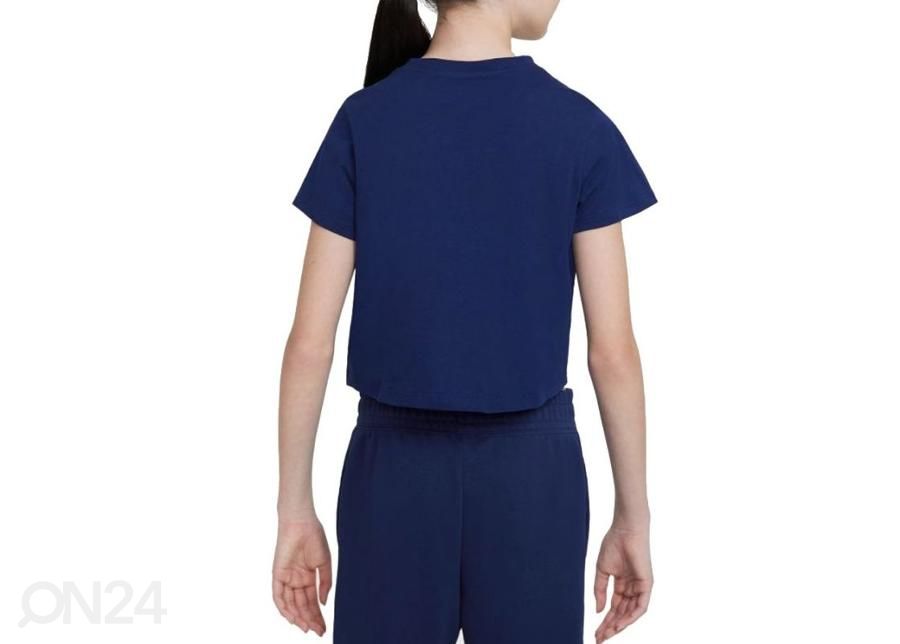 Детская футболка Nike Sportswear Big Kids' Cropped увеличить