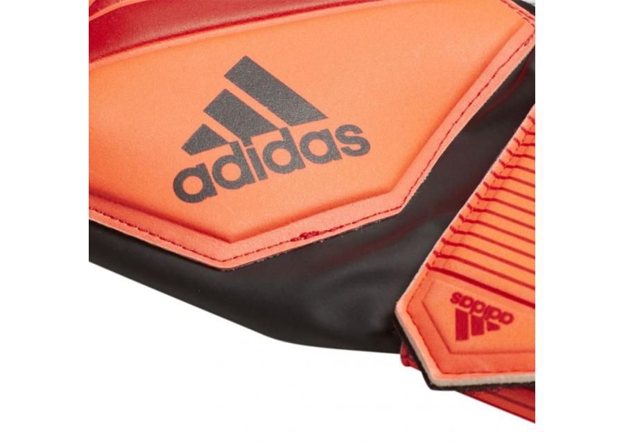 Детские вратарские перчатки adidas Pred TTRN FS Junior DN8567 увеличить