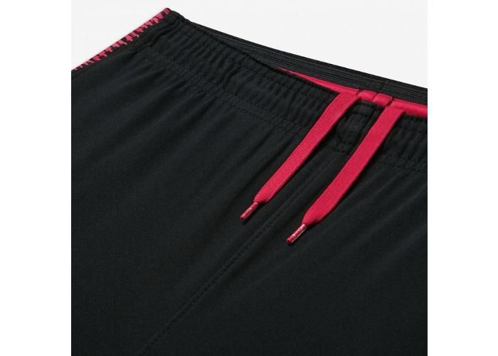 Детские футбольные шорты Nike Boys Dry Squad Football Shorts Junior 859912-013 увеличить