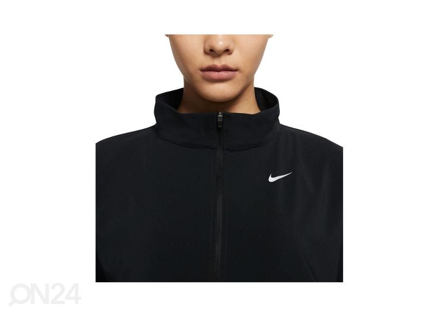Женская беговая куртка Nike Pro Woven увеличить