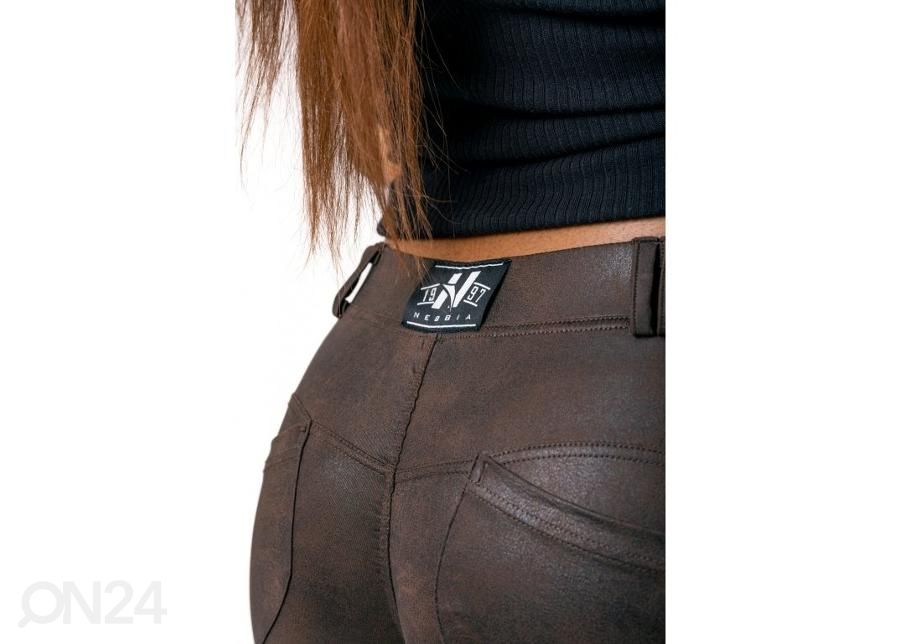 Женские повседневные рейтузы Nebbia Leather Look Bubble Butt 538 коричневые размер M увеличить