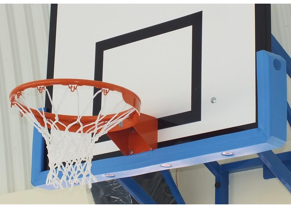 Защитное покрытие баскетбольной стойки 90х120 см увеличить