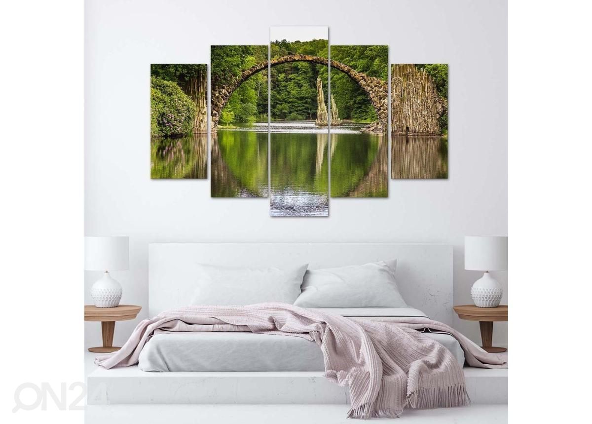 Картина из 5-частей Arch bridge over the lak 100x70 см увеличить
