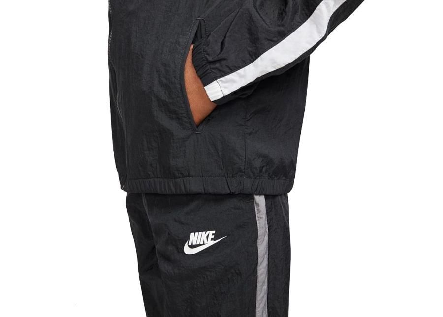 Комплект детской спортивной одежды Nike JR NSW Woven Jr BV3700-010 увеличить