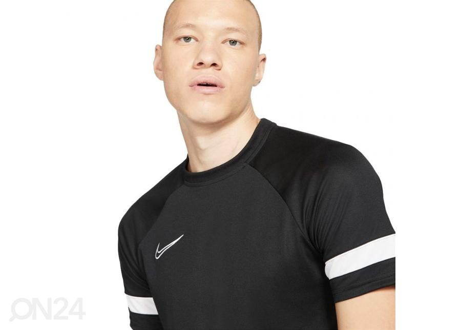 Мужская футболка Nike Dri-FIT Academy увеличить