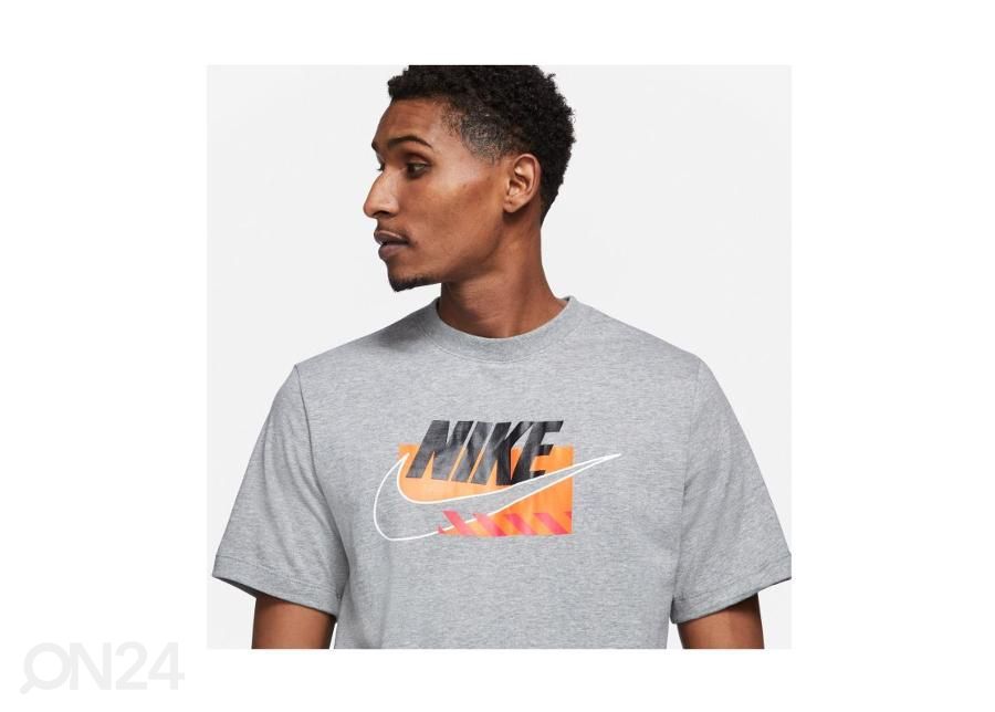 Мужская футболка Nike NSW Brandmarks увеличить