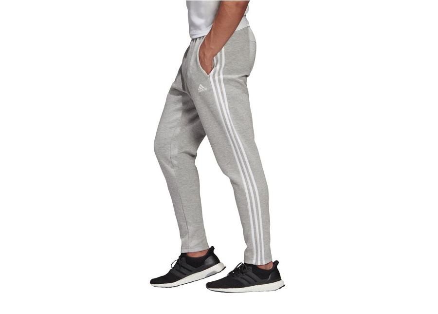 Мужские спортивные штаны Adidas Must Haves Tapared M FK6885 увеличить