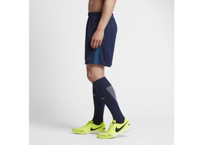 Мужские футбольные шорты Nike Squad M 807670-430 увеличить