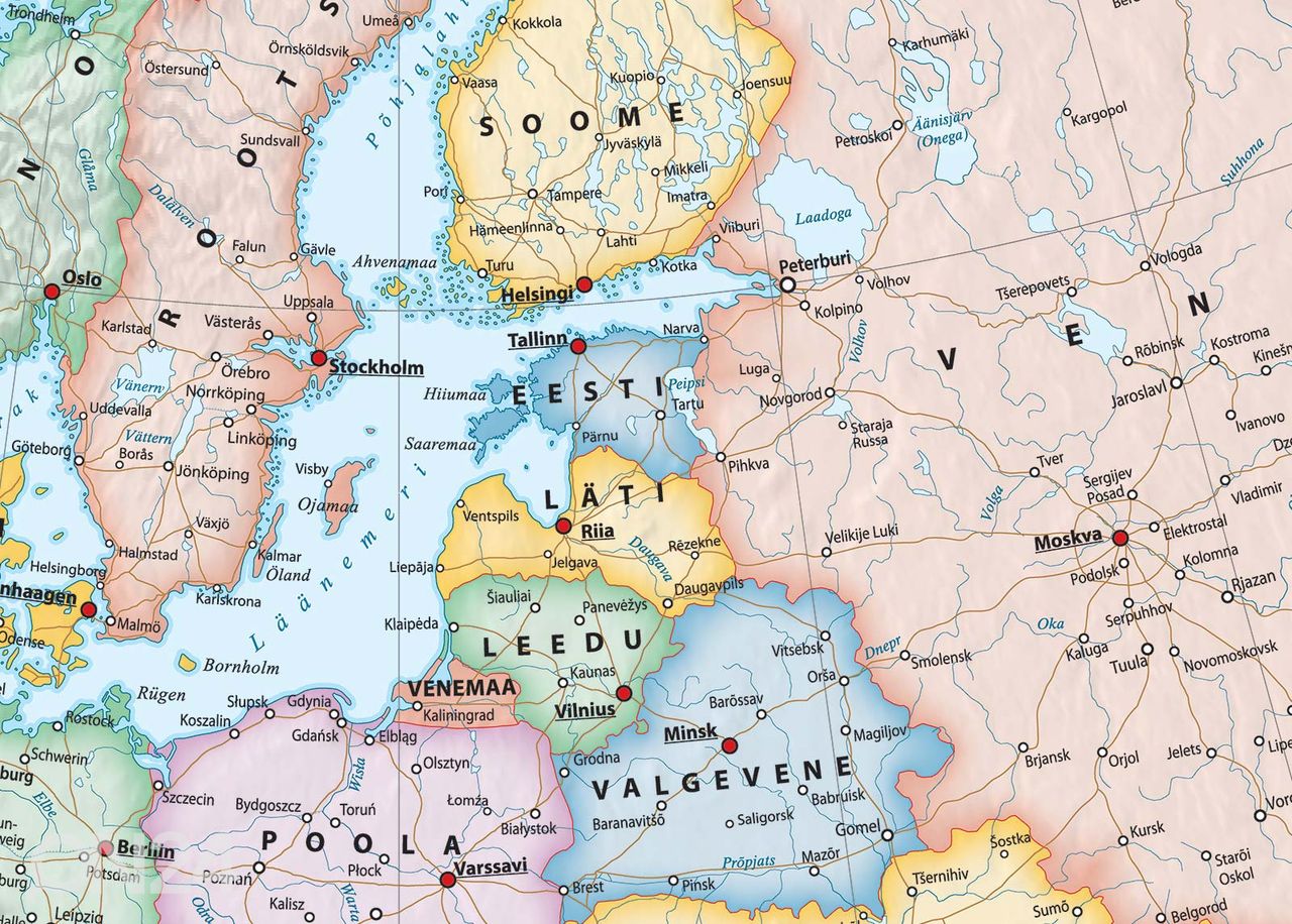Политическая настенная карта Европы увеличить