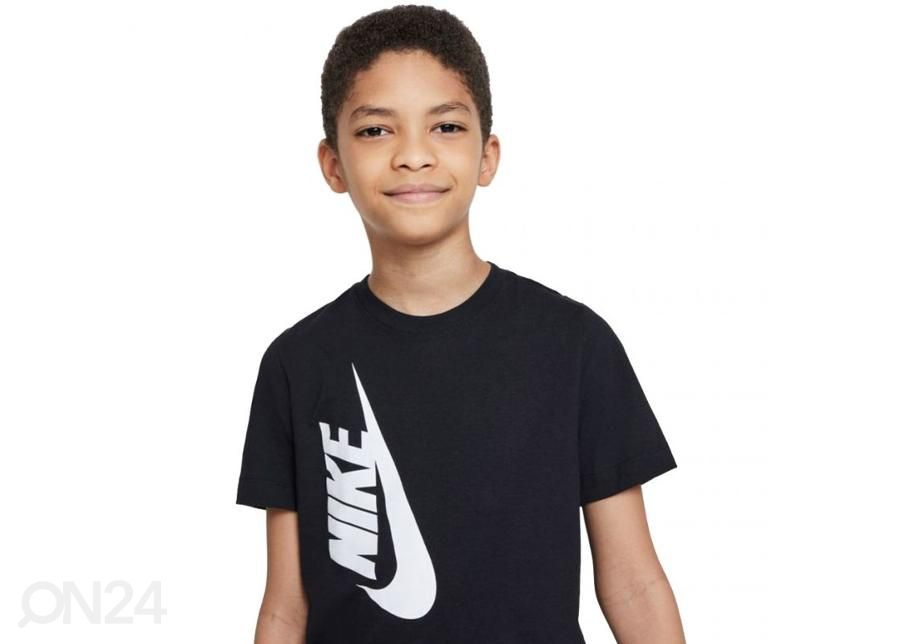 Детская футболка Nike Nsw Tee Amplify Fa21 Jr DJ6612 010 увеличить