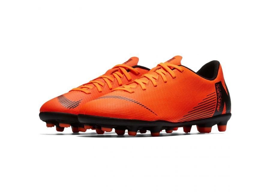 Детские футбольные бутсы Nike Mercurial Vapor 12 Club MG Jr AH7350-810 увеличить