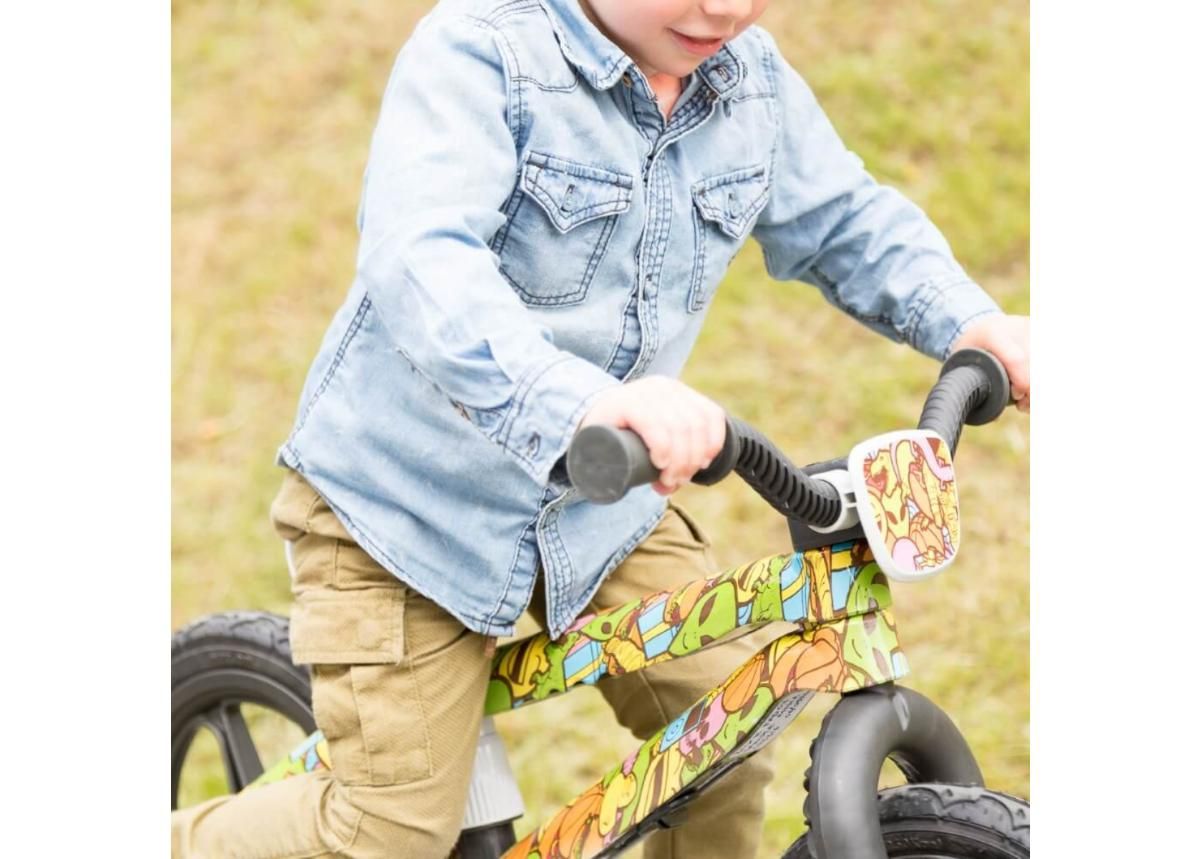 Детский балансировочный велосипед BMXie-RS FAD Chillafish увеличить