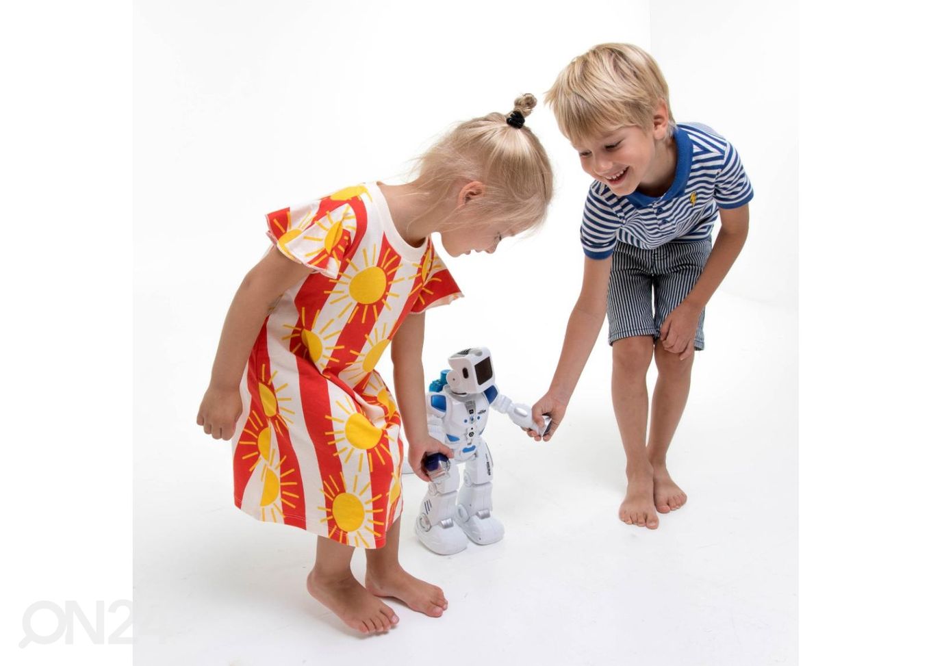 Дистанционно управляемый робот Robert Gerardo's Toys увеличить