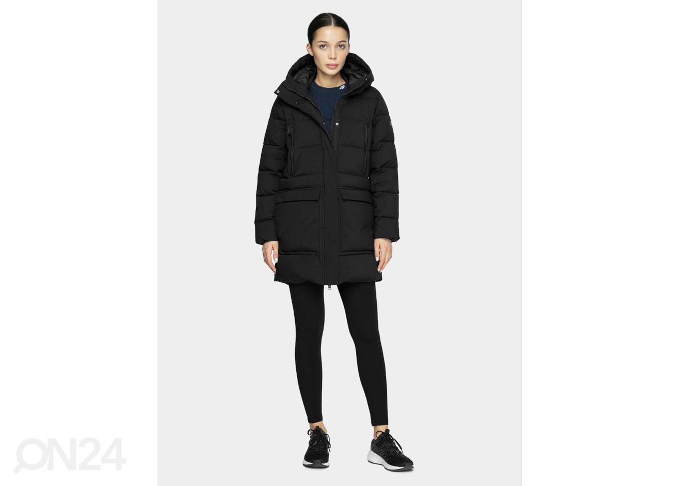 Женская зимняя куртка 4F W размер XS увеличить