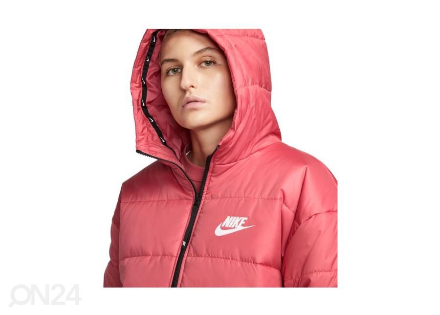 Зимняя куртка женская Nike NSW Therma-FIT Repel Classic увеличить