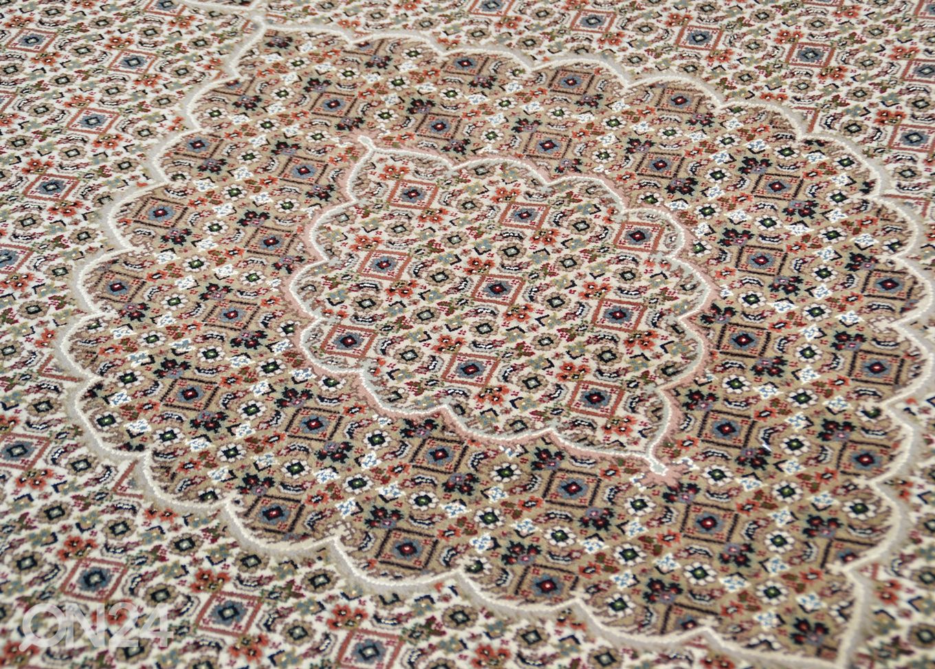 Ковер Sirsa Silk Tabriz Mahi 70x140 см увеличить