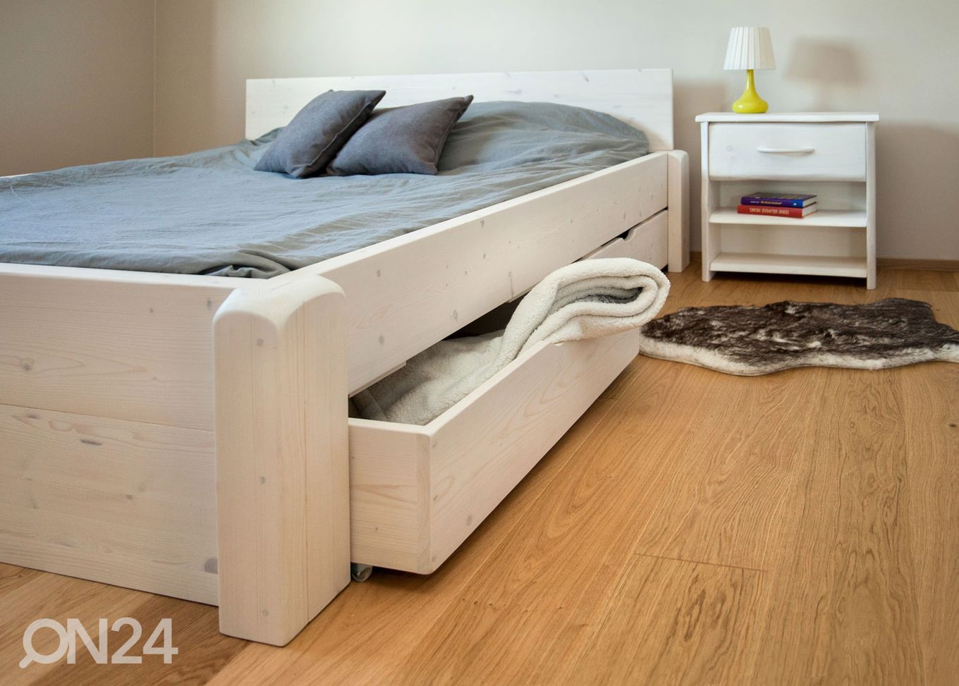 Кровать с ящиками из массива дерева Country Extra 120x200 cm увеличить