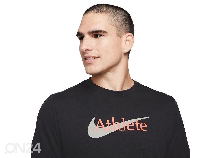 Мужская футболка для тренировок Nike Dri-FIT Athlete Training увеличить