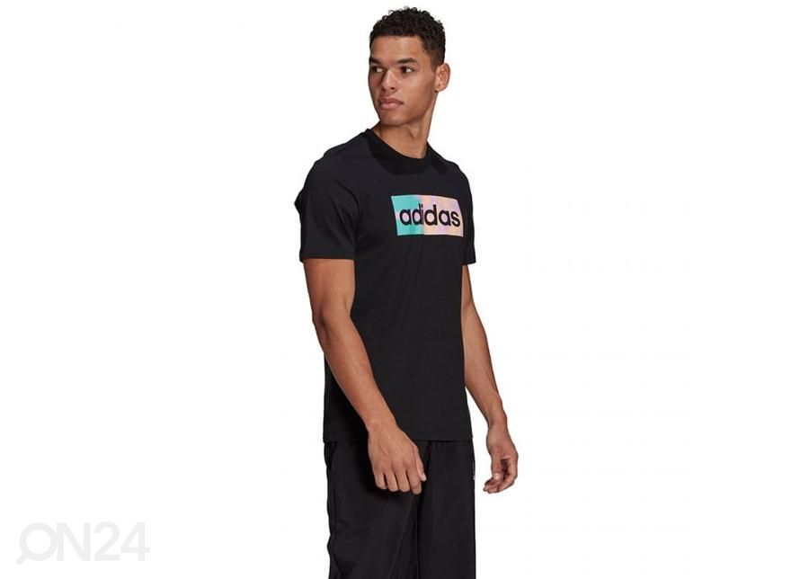 Мужская футболка Adidas Hazy Dreams Box Logo Tee увеличить
