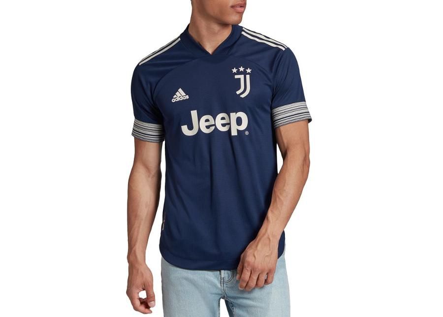 Мужская футболка Adidas Juventus Away Authentic 20/21 M FN1007 увеличить