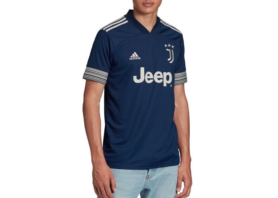 Мужская футболка Adidas Juventus Away Jersey 20/21 M GC9087 увеличить