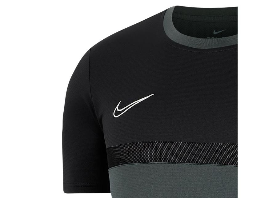 Мужская футболка Nike Academy Pro Top SS M BV6926-073 увеличить