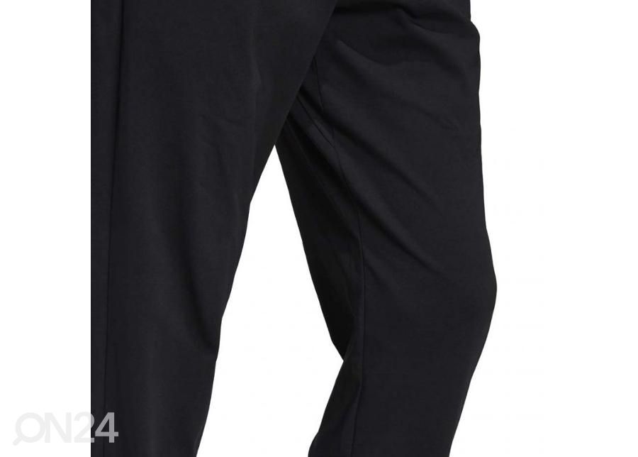 Мужские спортивные штаны Adidas Essentials Plain Tapered Pant SJ увеличить