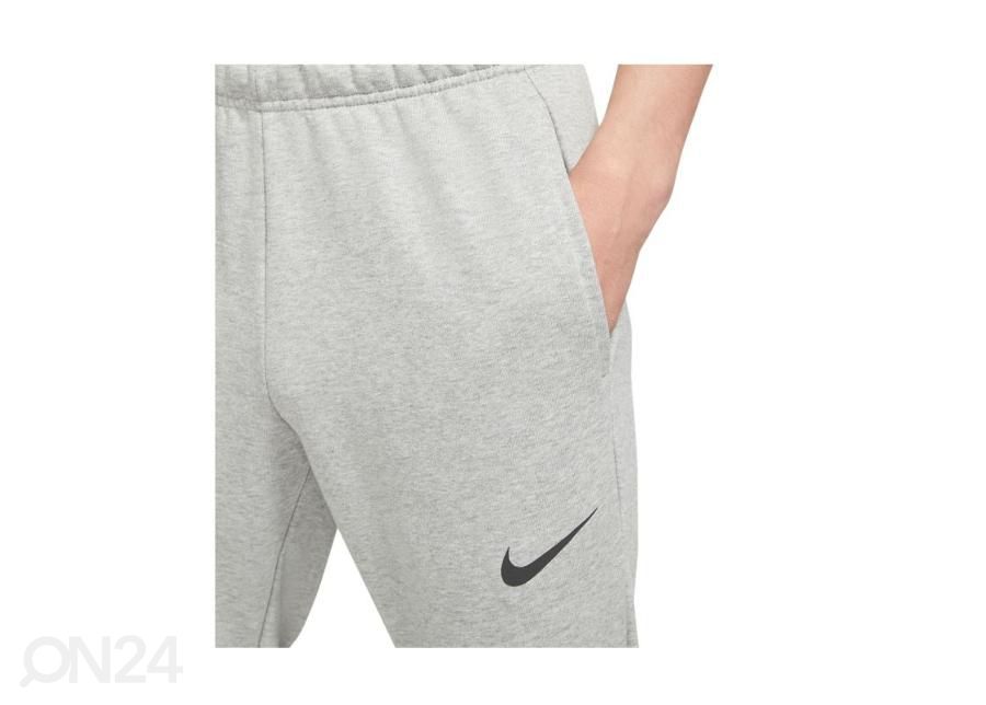 Мужские спортивные штаны Nike Dri-Fit Trapered увеличить