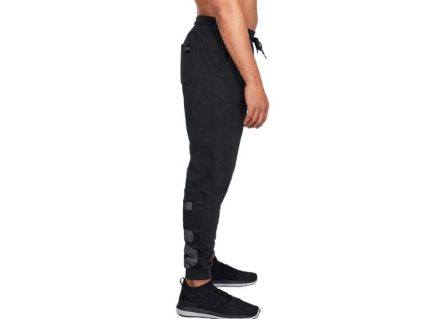 Мужские спортивные штаны Under Armour Microthread Terry Joggers M 1320716-001 размер M увеличить