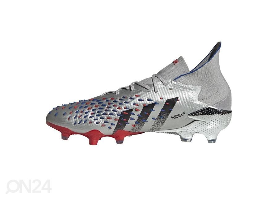 Мужские футбольные бутсы Adidas Predator Freak.1 FG увеличить