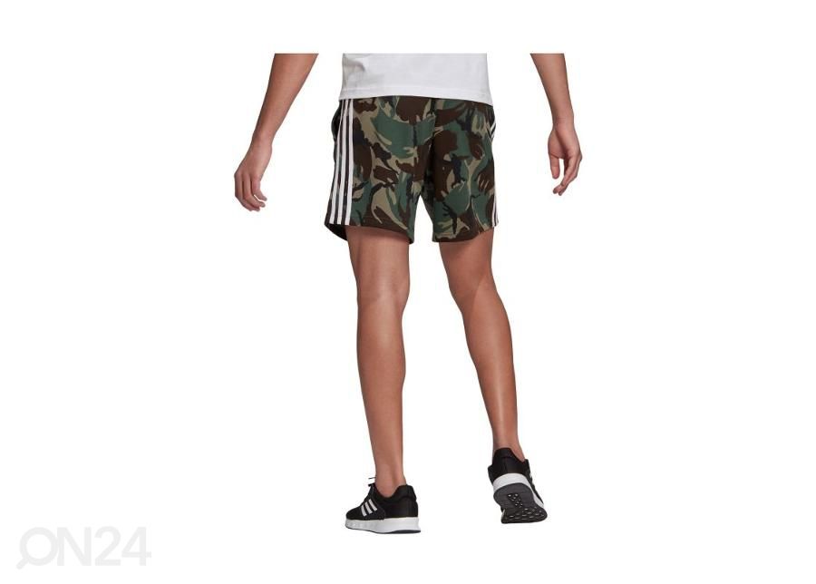 Мужские шорты Adidas Essentials Camouflage увеличить