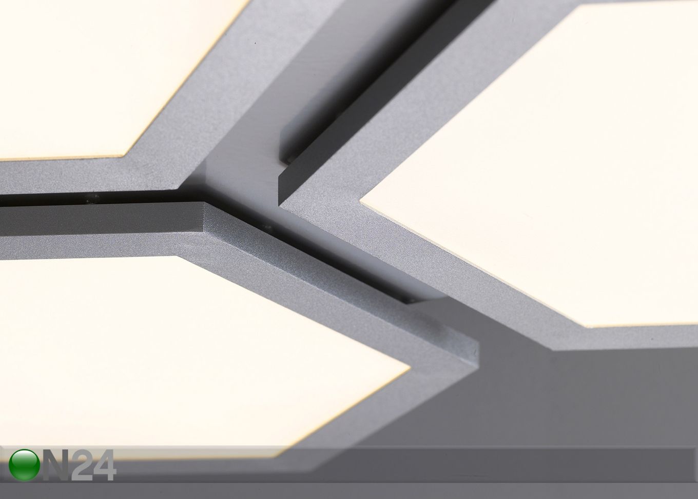 Потолочный светильник Tiara LED увеличить