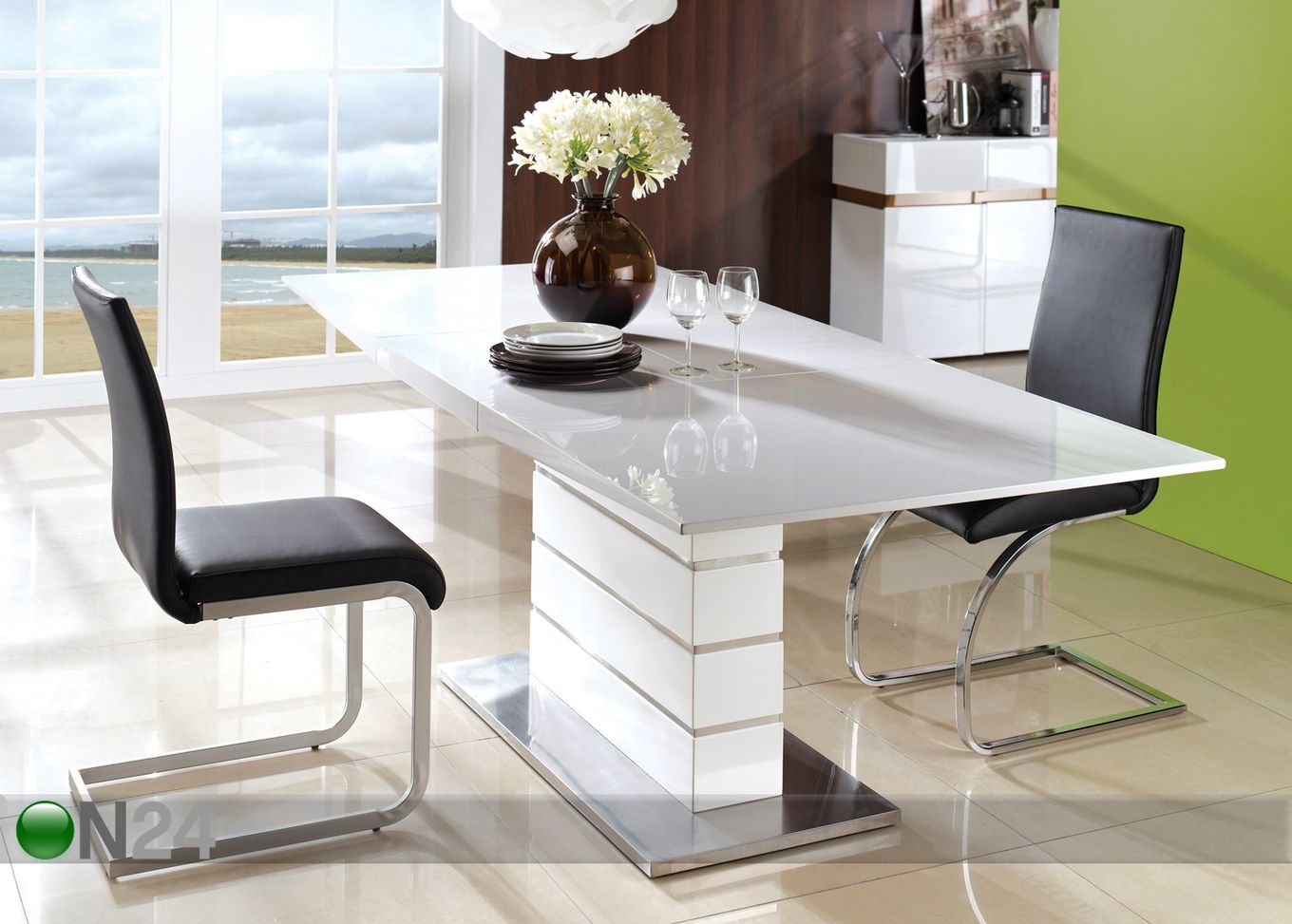 Удлиняющийся обеденный стол Canberra 160-220x90 cm увеличить
