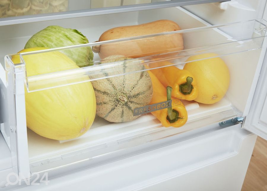 Холодильник Whirlpool увеличить