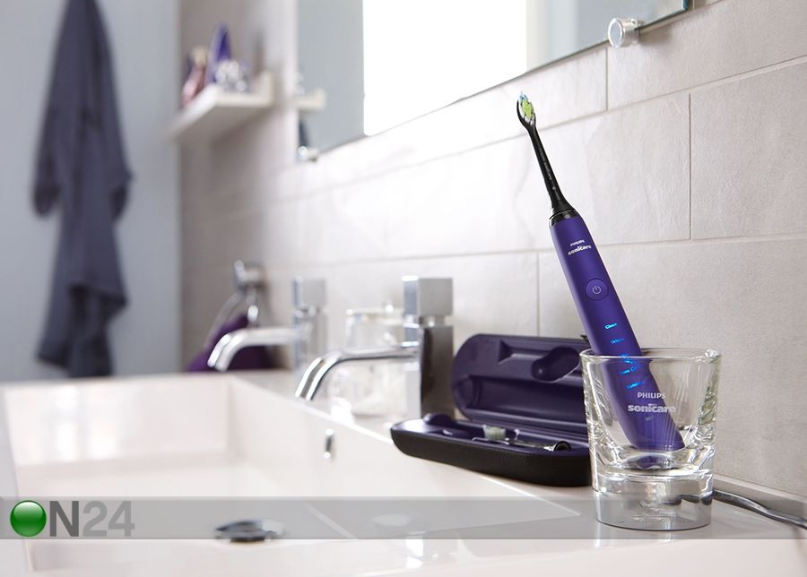 Электрическая зубная щётка Philips Sonicare DiamondClean Amethyst увеличить