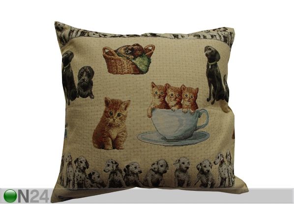 Декоративная подушка из гобелена Кошки и собаки 50х50 см