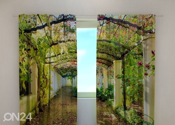 Затемняющая штора Green archway 240x220 cm