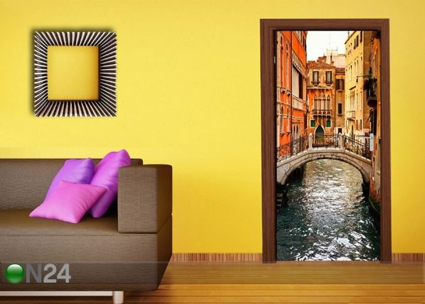 Флизелиновые фотообои Venice 90x202 cм