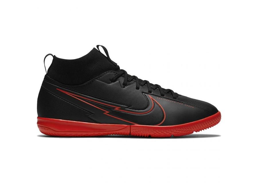 Детские футбольные бутсы для игры в зале Nike Mercurial Superfly 7 Academy IC Jr AT8135 060 увеличить