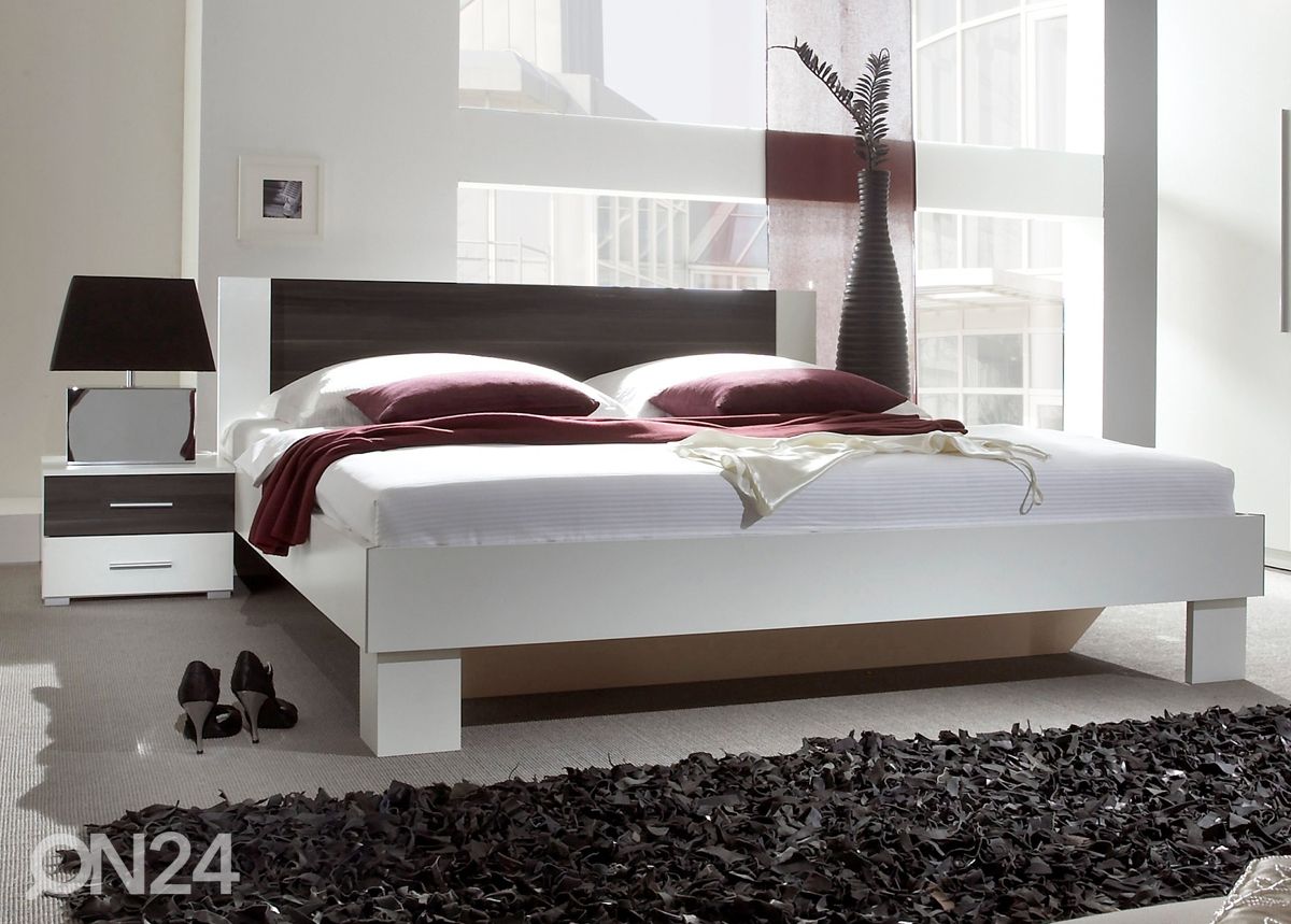 Комплект спальной комнаты 180x200 cm увеличить