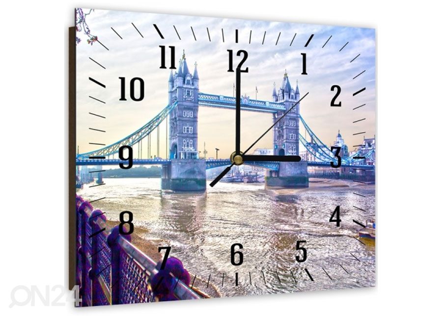 Настенные часы с изображением London bridge увеличить