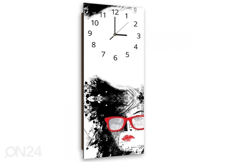 Настенные часы с картиной Woman with glasses увеличить