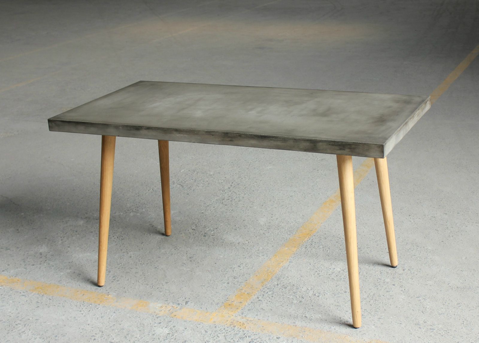 Обеденный стол Cement 140x70cm увеличить