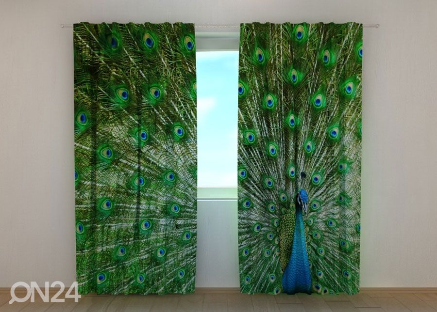 Полузатемняющая штора Beautiful Peacock 240x220 см увеличить